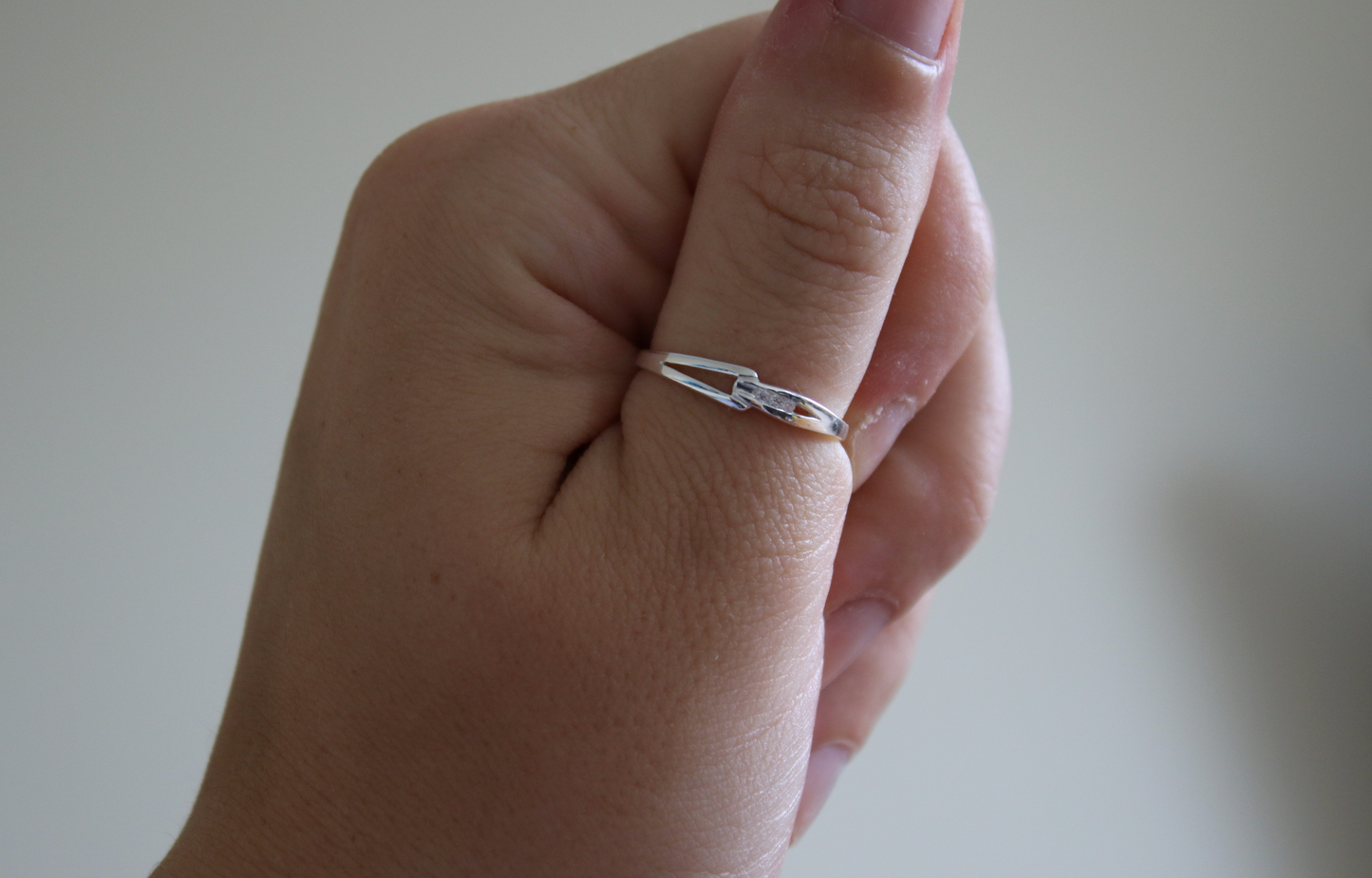Peas-in-a-pod ring